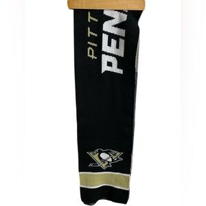 Pittsburgh Penguins Black and Gold Scarf